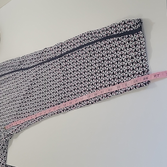 Anthropologie Hei-Hei abstract motif print lounge/jogger pants size small - Picture 11 of 13